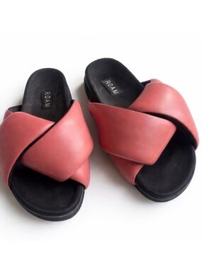 ROAM Foldy Puffy Sandals Slides Slip On Rose Pink red Shoes